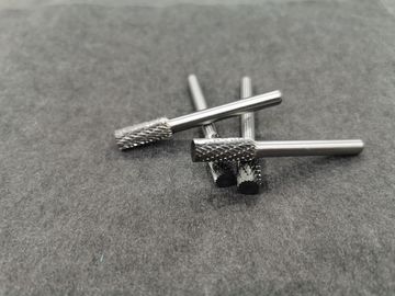 Buon prezzo Le sbavature rotatorie lucidate degli archivi della sbavatura del carburo del tungsteno rotatorio del carburo hanno personalizzato il LOGO in linea