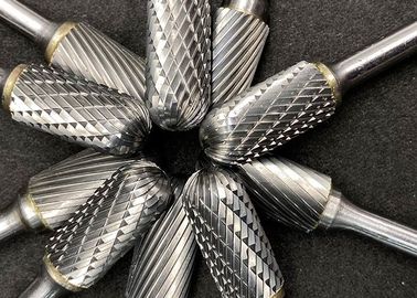Buon prezzo Tipo taglierina Burr Set rotatorio/strumento di sbavatura rotatorio del SA del carburo di tungsteno in linea