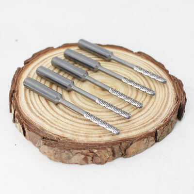 Un buon prezzo. Carburo solido con superficie lucidata e supporto di dimensioni personalizzate per fabbri e vigili del fuoco in linea